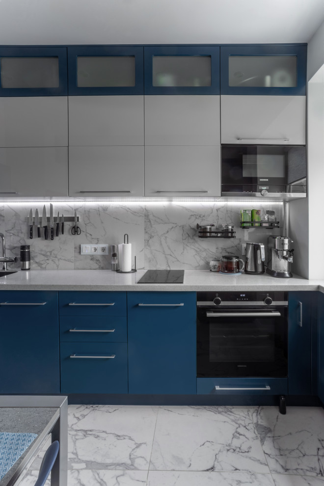 Синяя кухня