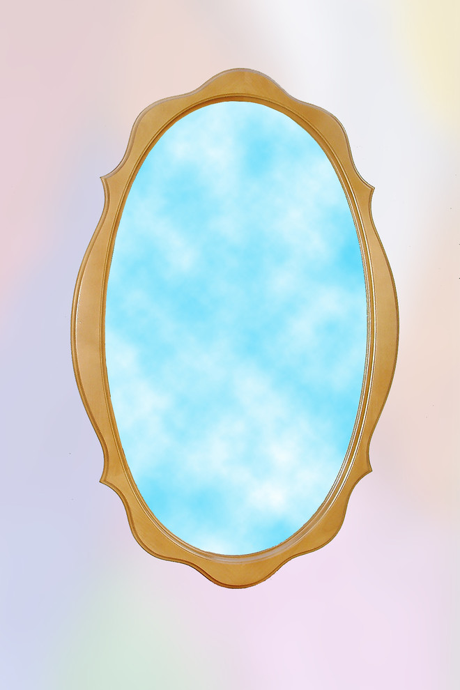 Зеркала в деревянном багете