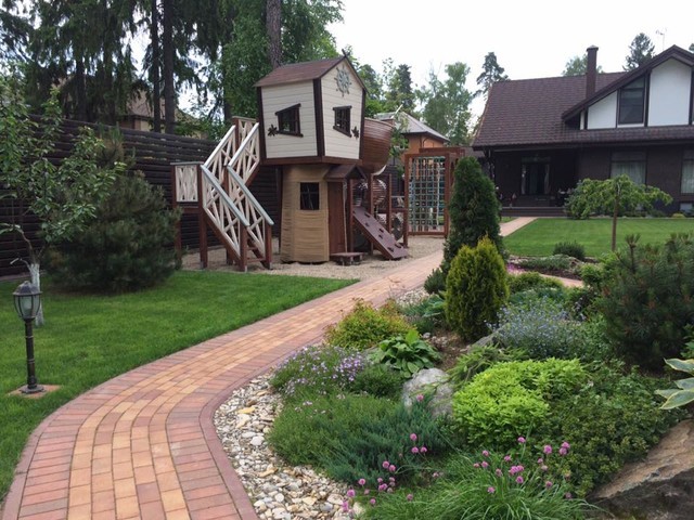 Детский игровой комплекс в г.Пушкино, мкр.Клязьма, коттеджный поселок