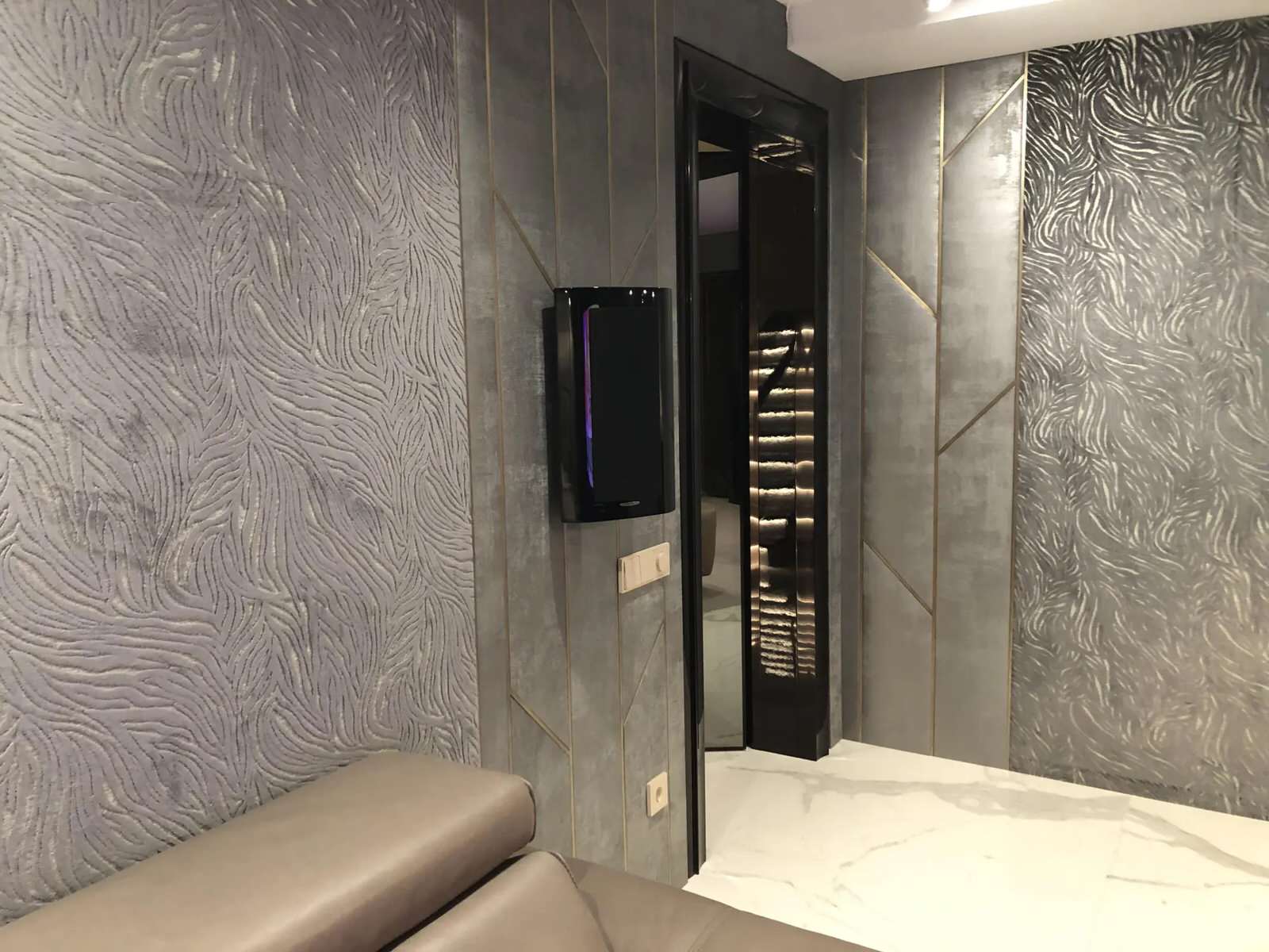 Домашний кинотеатр с Dolby Atmos 5.2.2