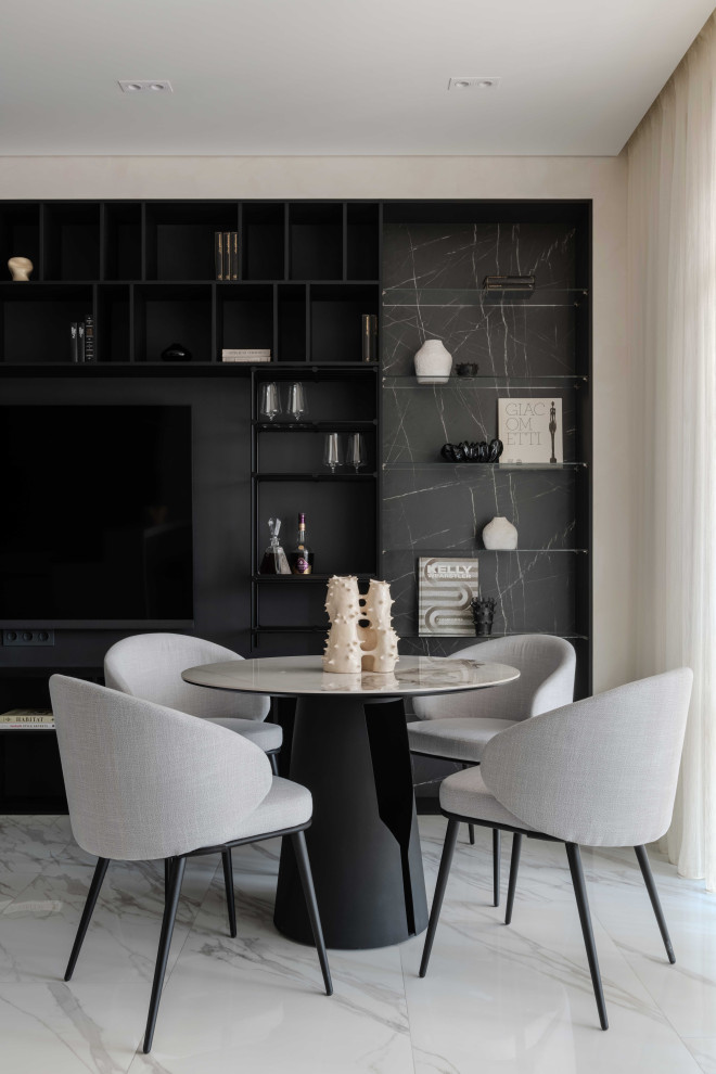 черно-белое