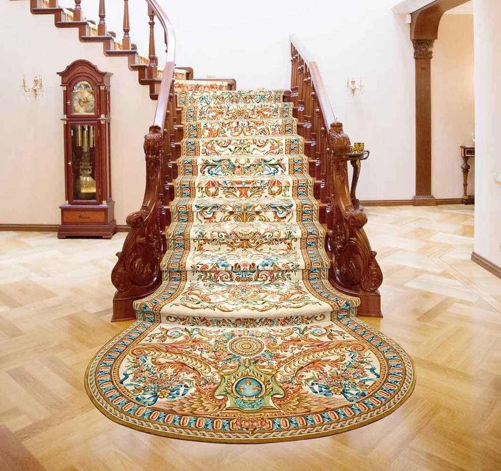 Ковер на лестницу  в стиле Savonnerie