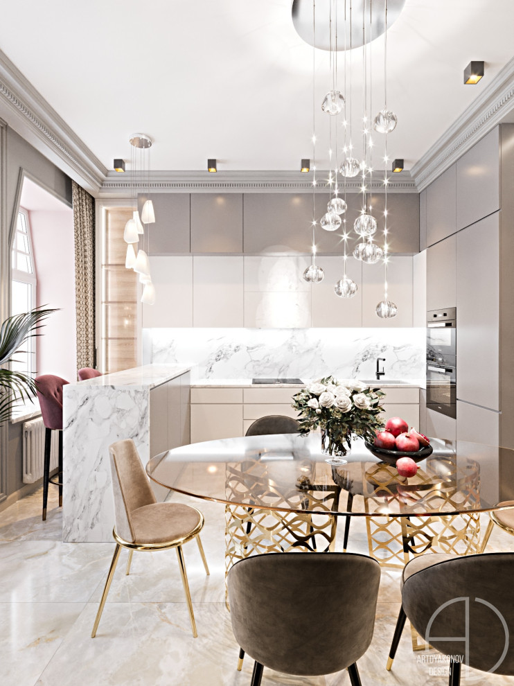 Дом у Александровского парка.