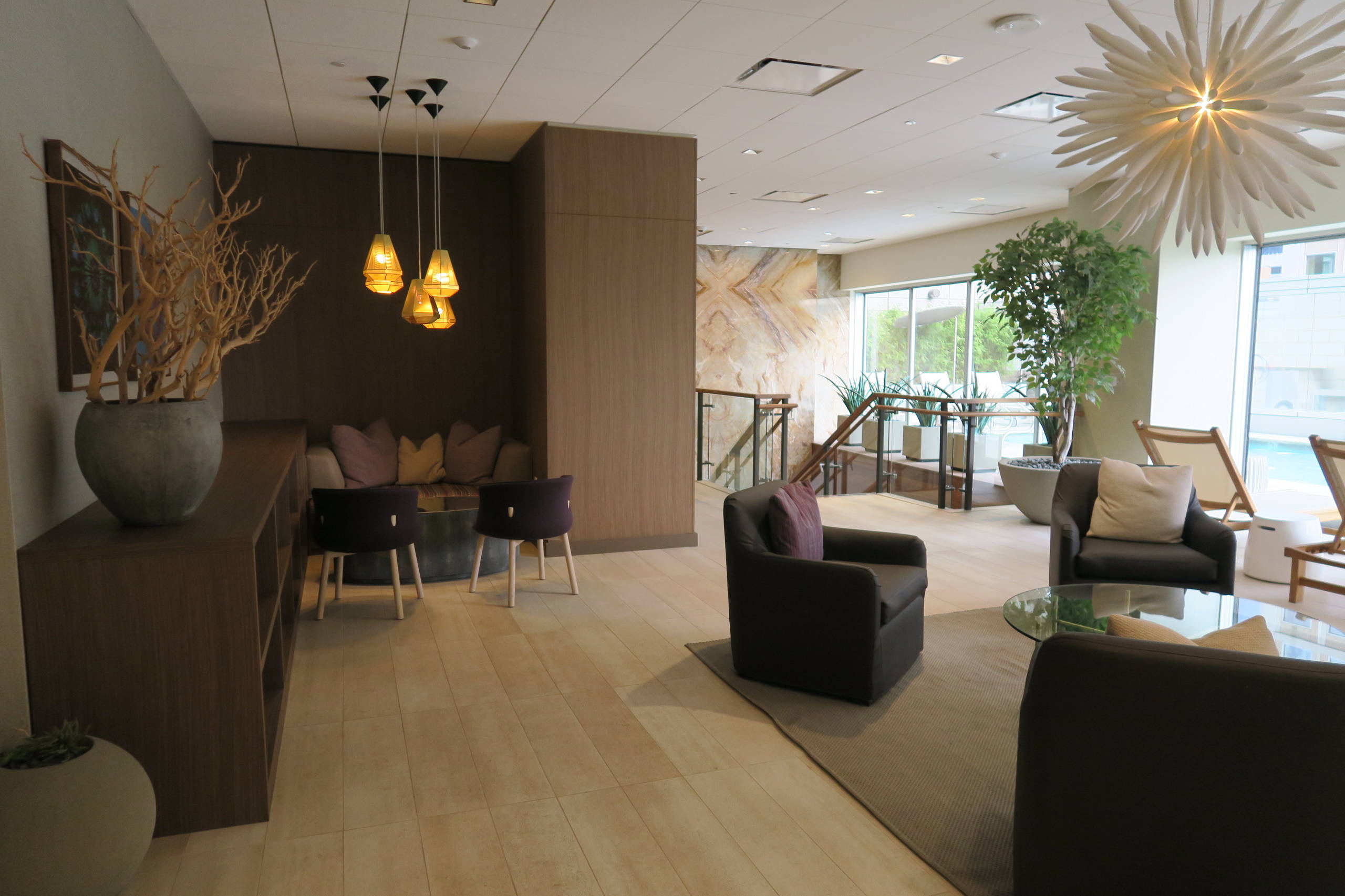 Личный опыт: Небоскреб в США, из которого нет нужды выходить