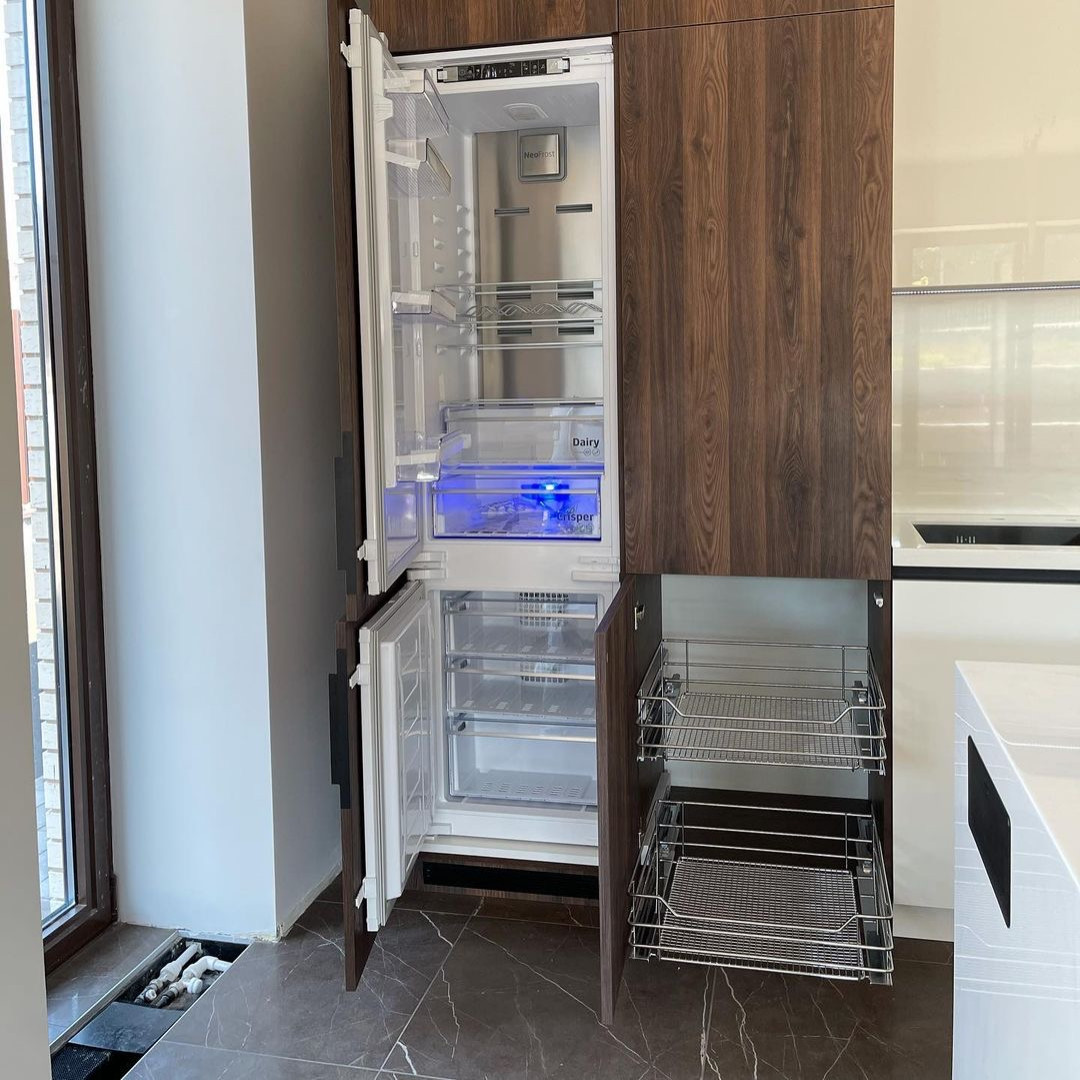 Современная кухня с островом