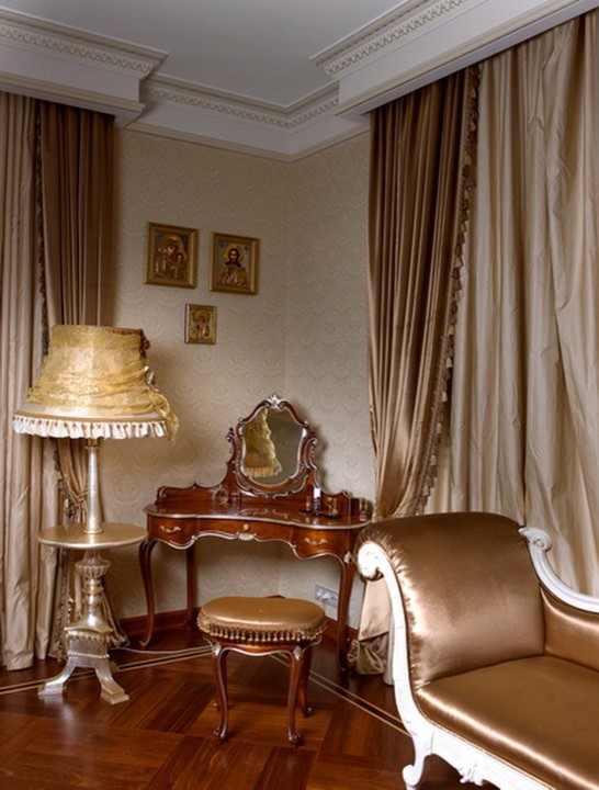 Интерьер классической квартиры. г Санкт-Петербург.
