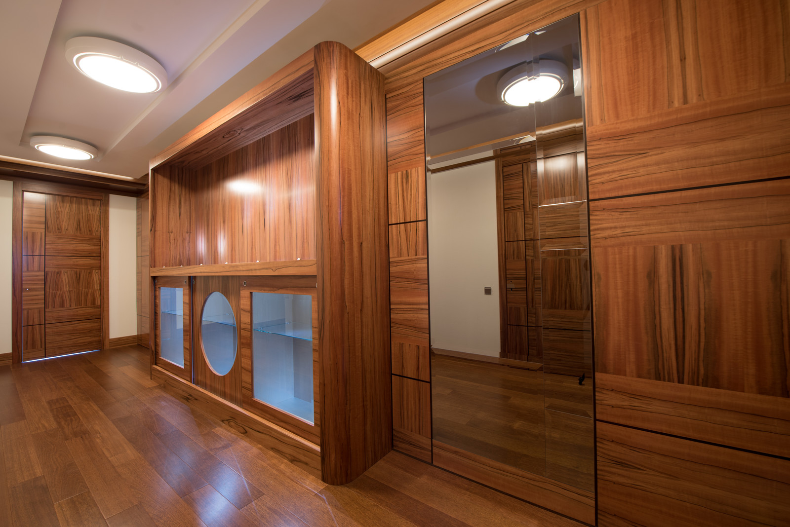 Яхтенный стиль. Элитная мебель