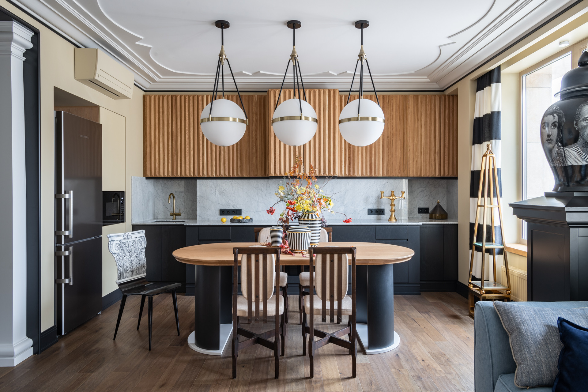 Houzz тур: Казанский интерьер, вдохновленный зимним Ленинградом