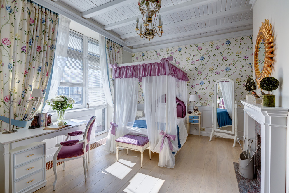 Четыре Солнца