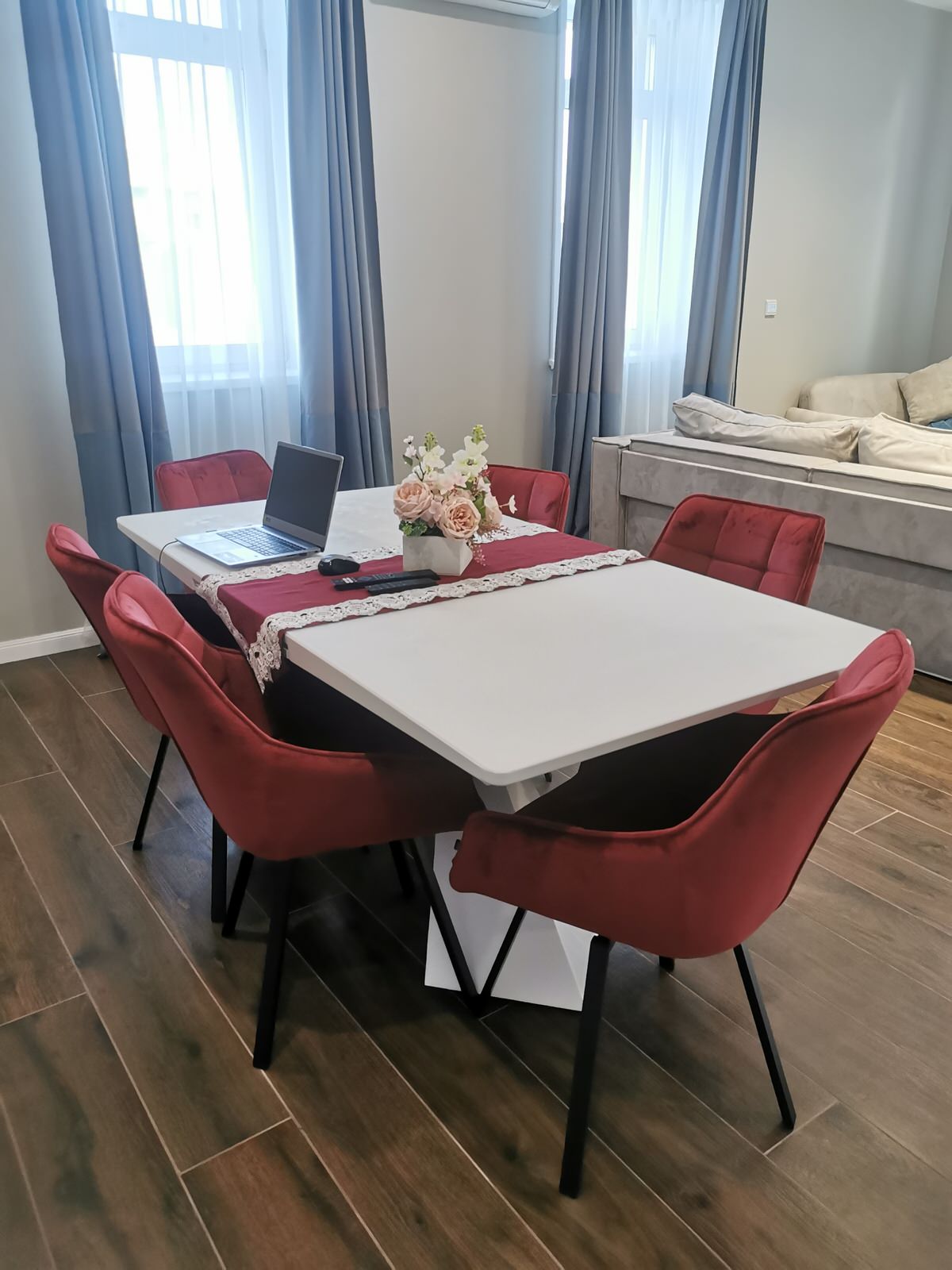 Дизайн-проект Частного дома Ягодный. S=250 м2