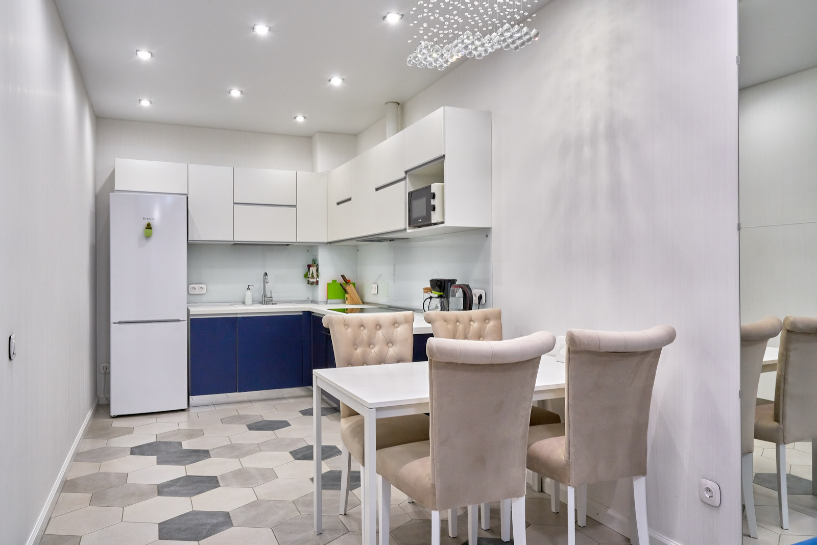 29.12.2017 (Охтинская аллея 16)