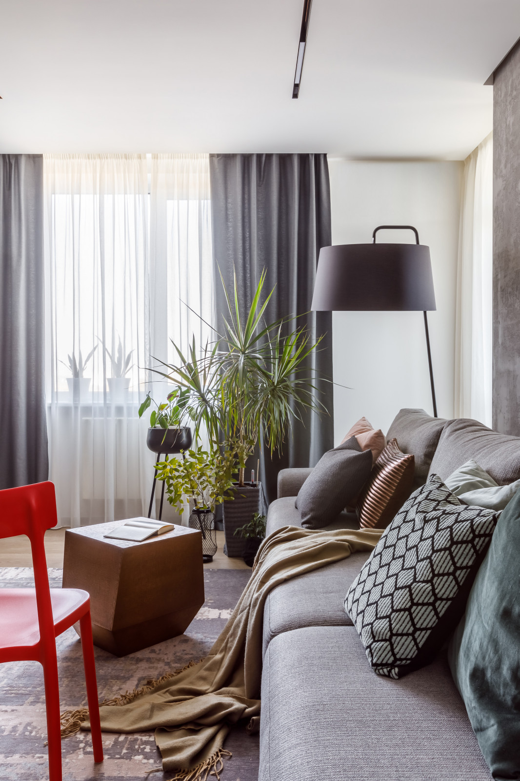 Квартира с цветными акцентами