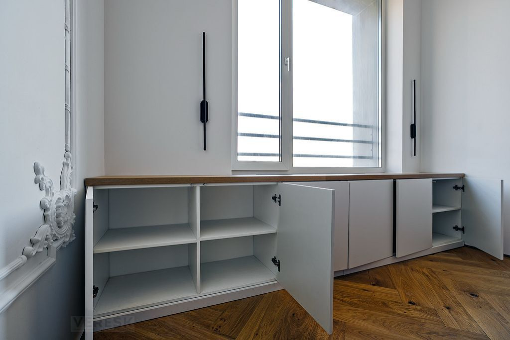 Тумбы и комоды