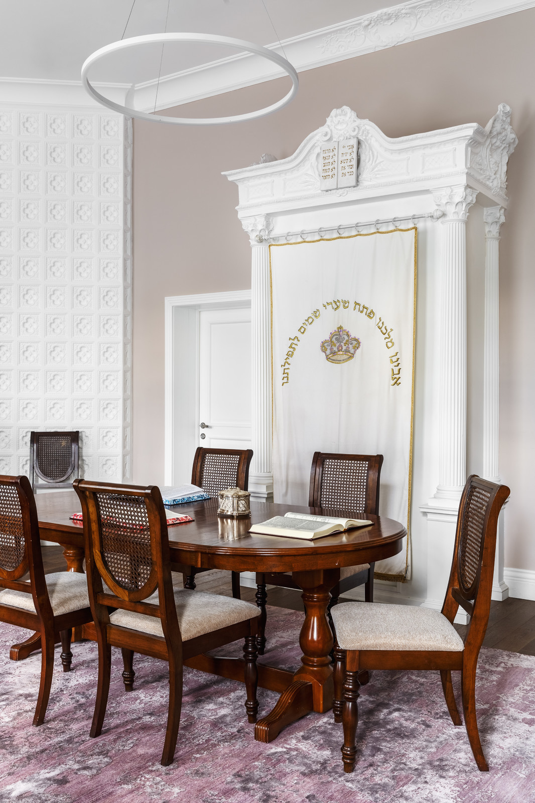 Синагога на Гранатном