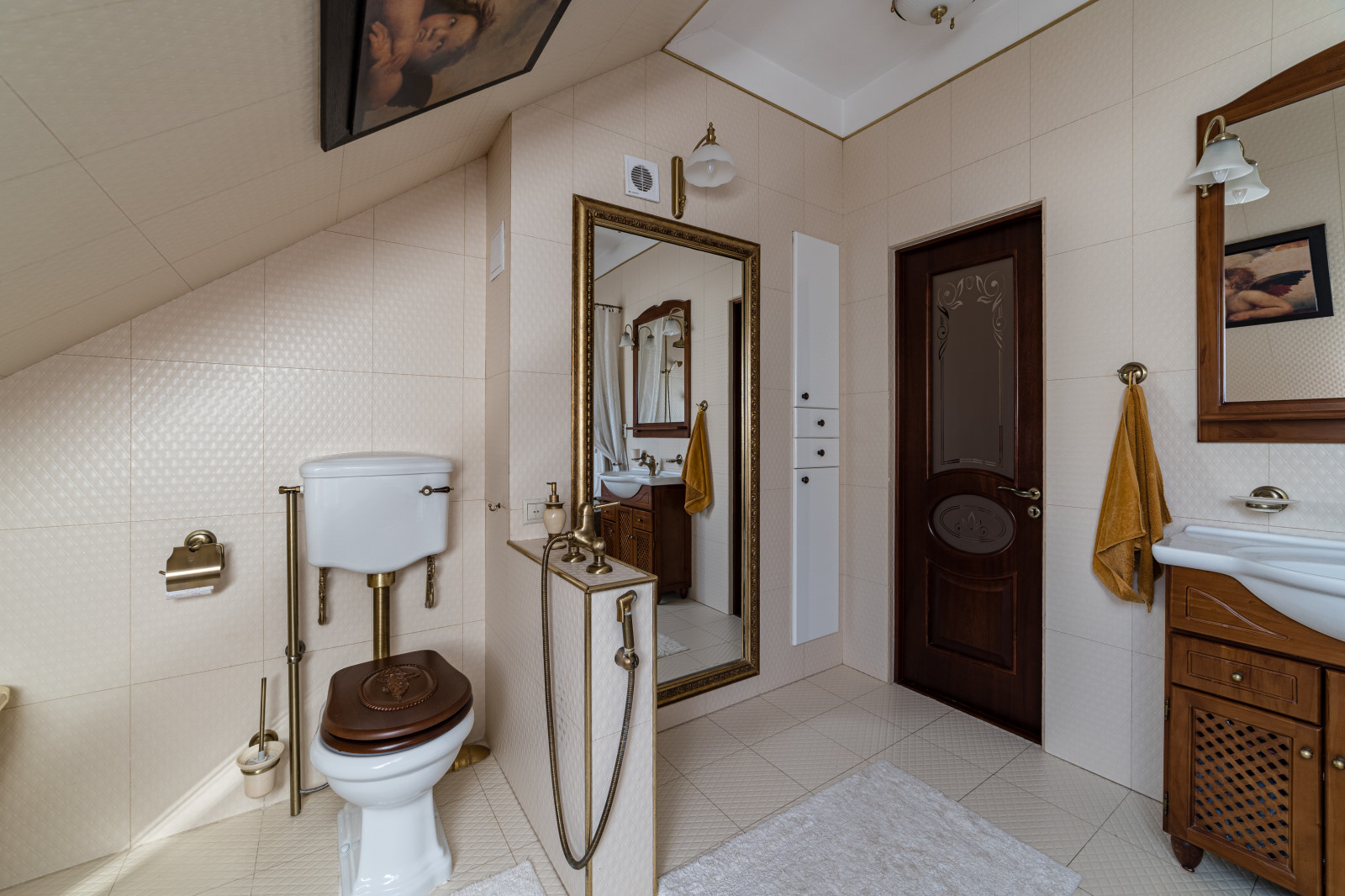 Ванная комната главной спальни