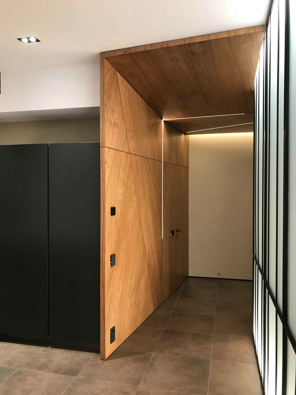 Обложка проекта: квартира 220 метров для 5 человек