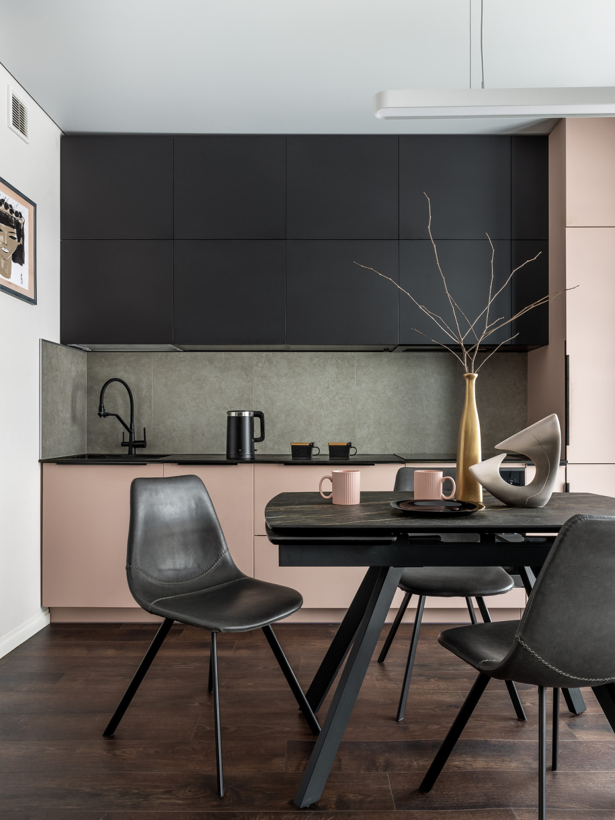 Graphite Rose: контраст, который влюбляет