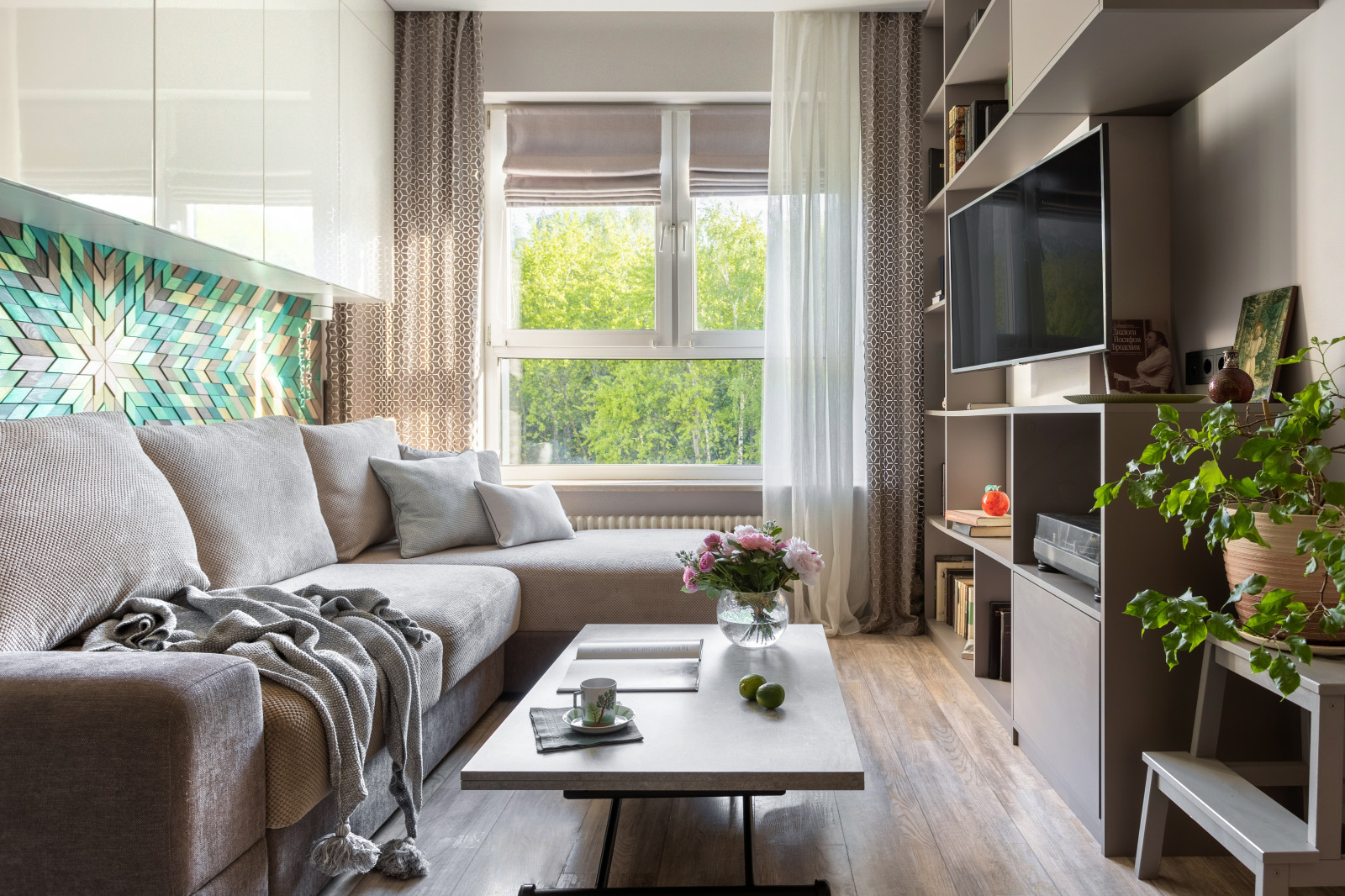 Обложка проекта: ГРИНАДА