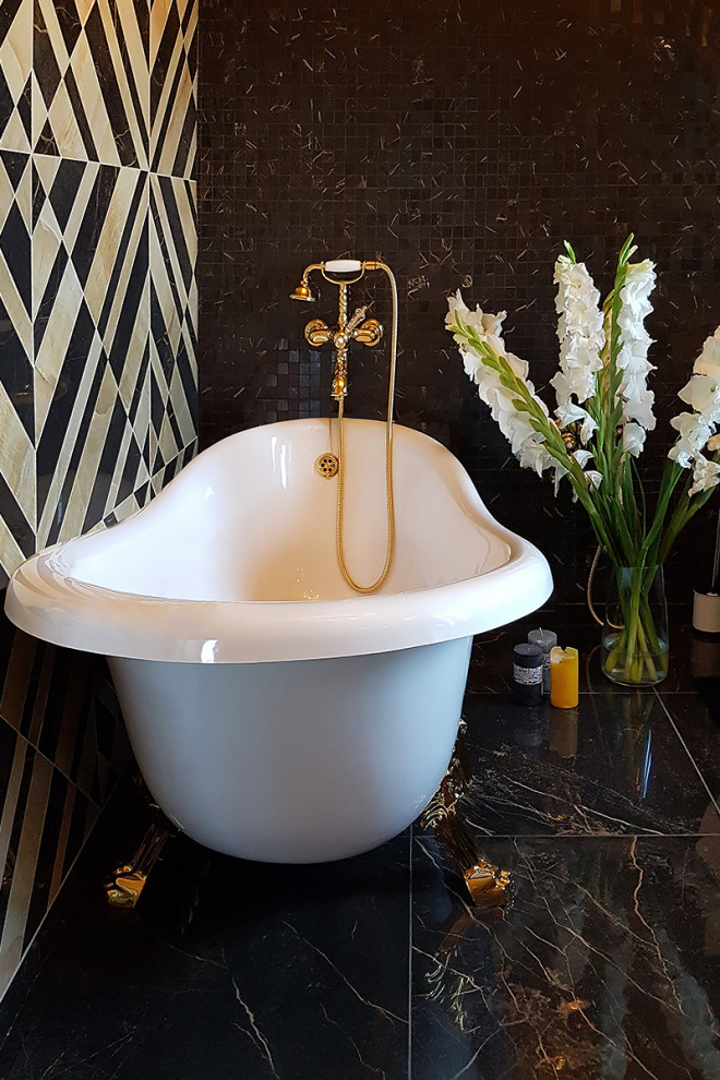 Вилла у подножия гор