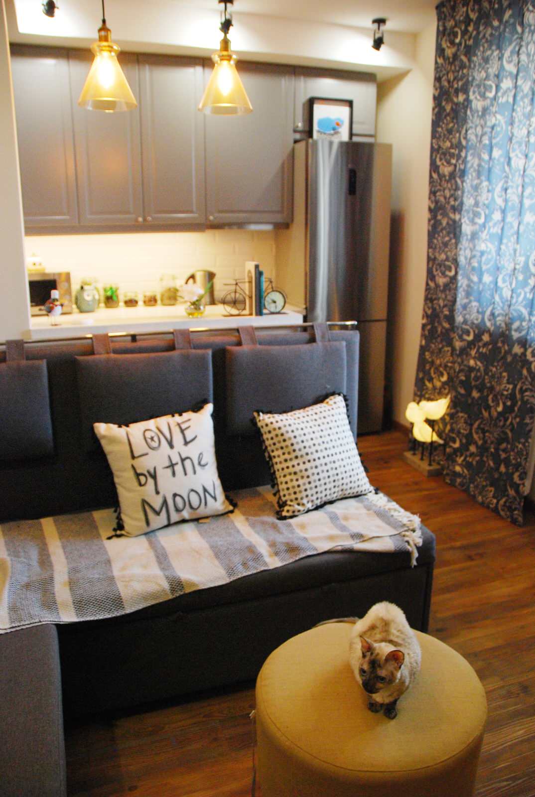 Обложка проекта: Кухня-гостиная в скандинавском стиле "Туманный Петербург"