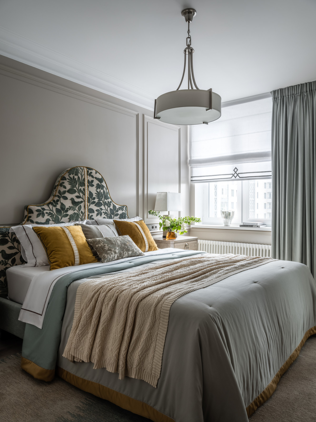 Houzz тур: Одна квартира из двух — интерьер в тёплых серых тонах