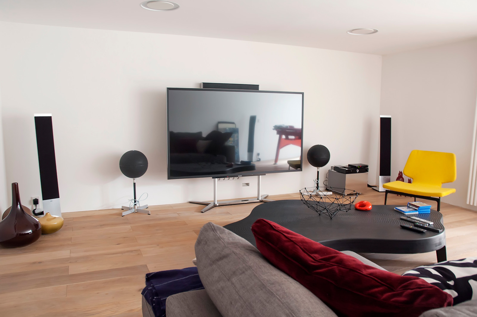 Коттедж в поселке "N"