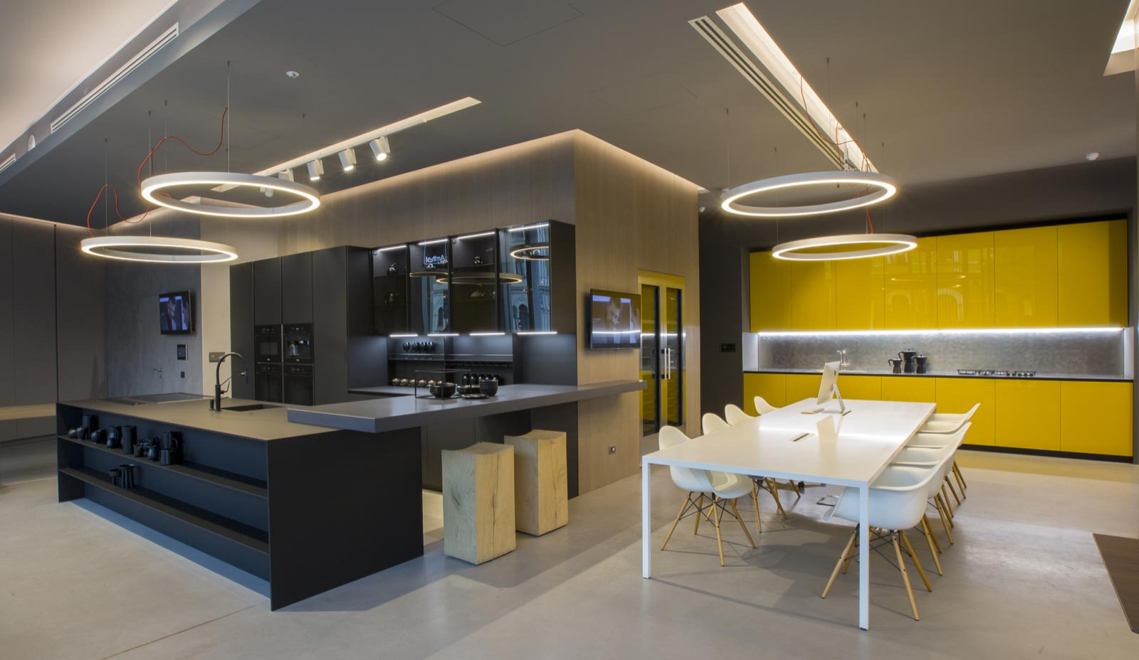 Обновление шоу-рума Arrital в Милане