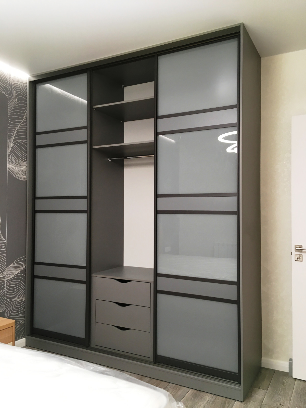 Обложка проекта: Шкаф купе