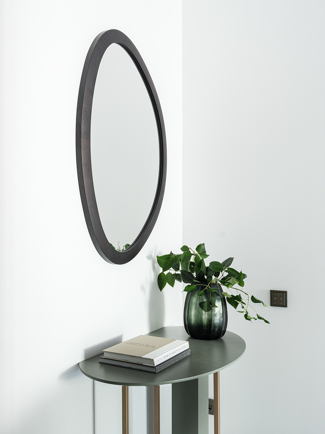 Двухкомнатные апартаменты в премиальном комплексе в Сочи