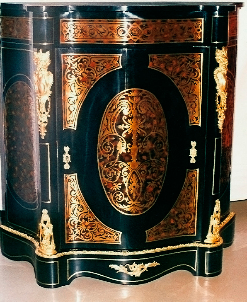 Обложка проекта: Мебель в стиле Буль