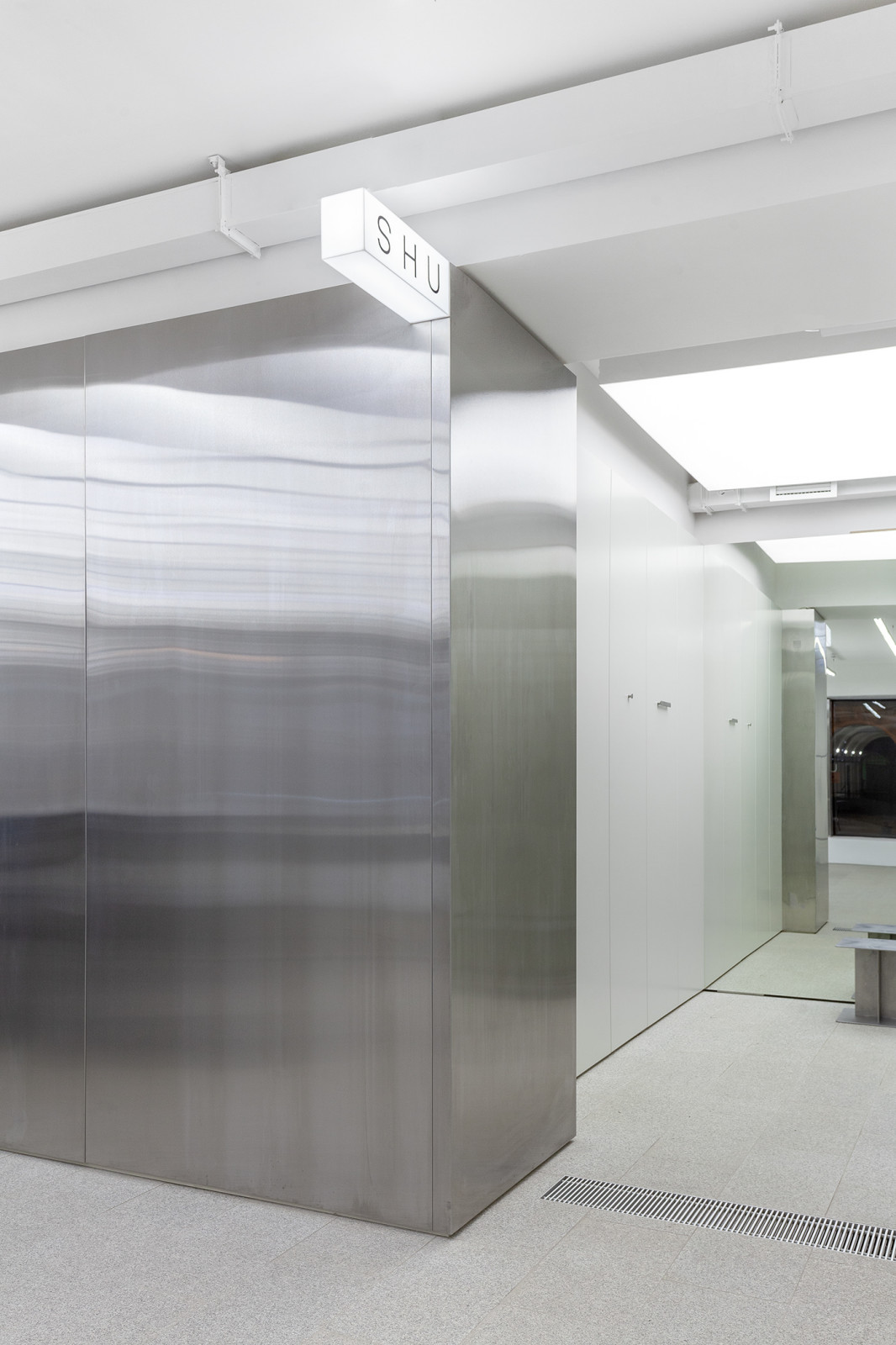 Флагманский магазин SHU в Санкт-Петербурге