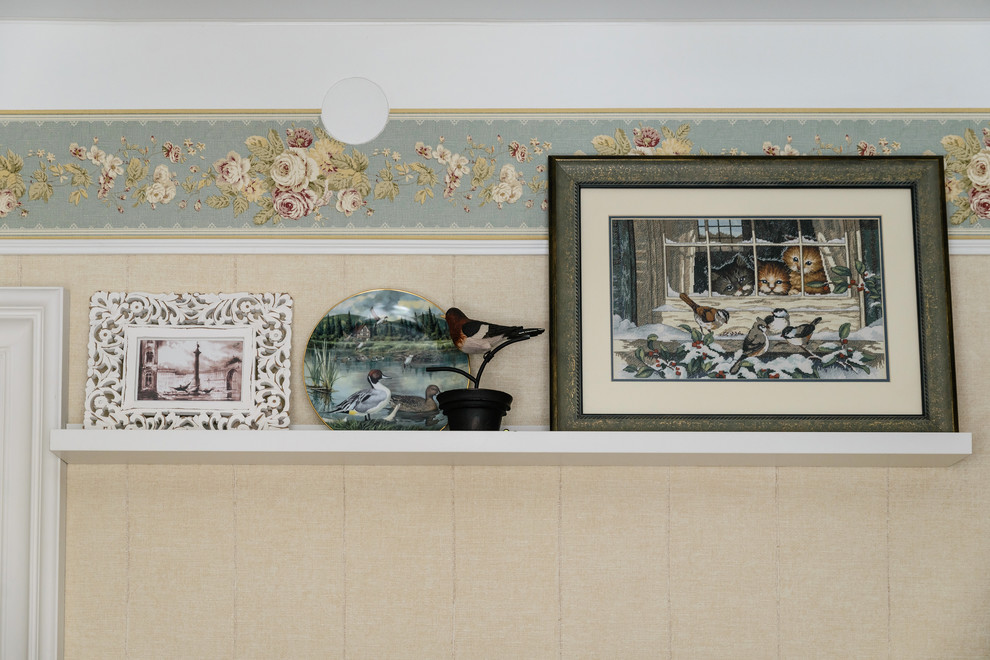 Сапожник с сапогами