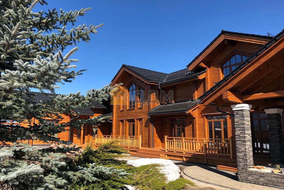 Дом из клееного бруса "Бенилюкс"