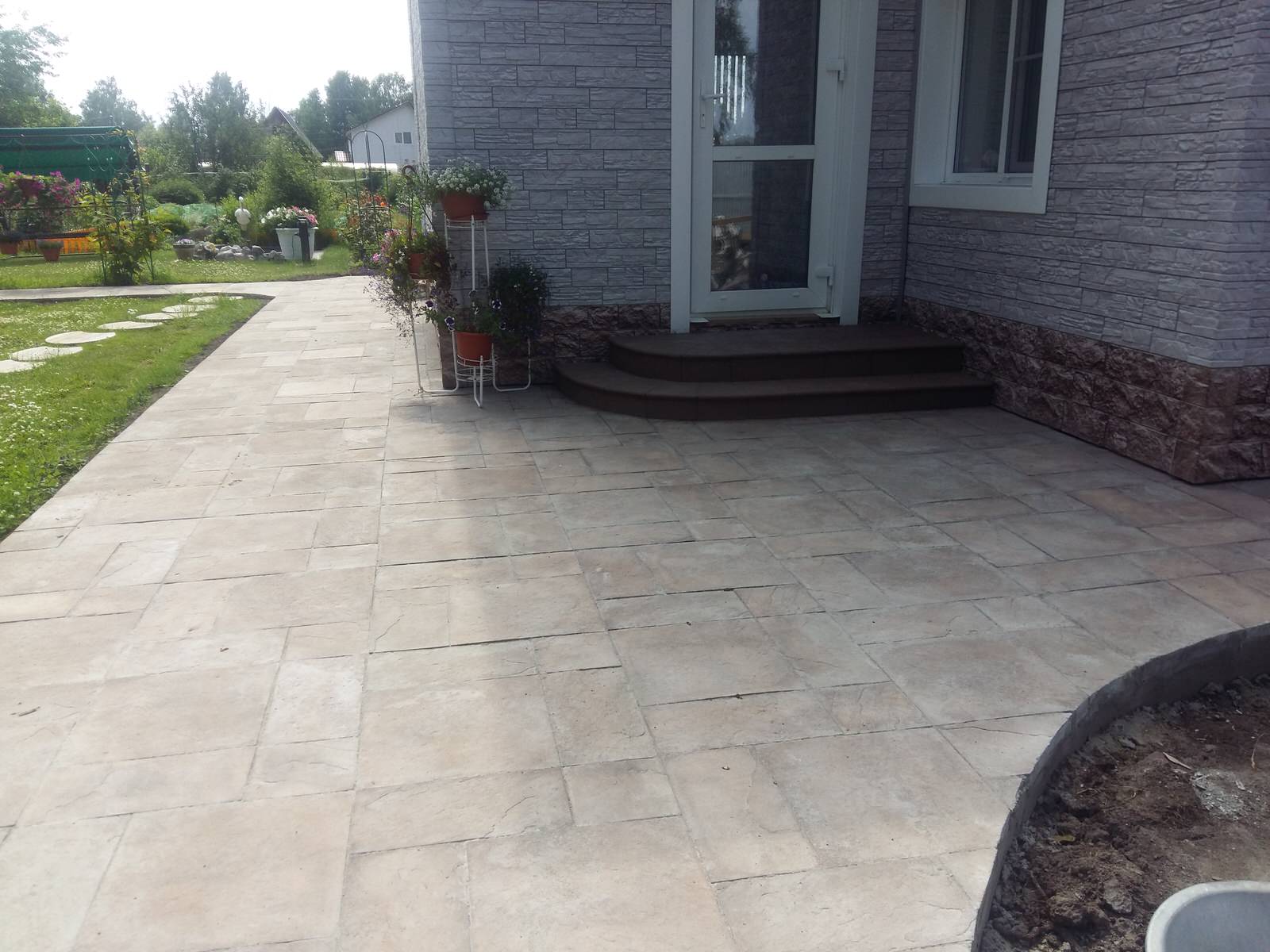 Дорожки в частных садах