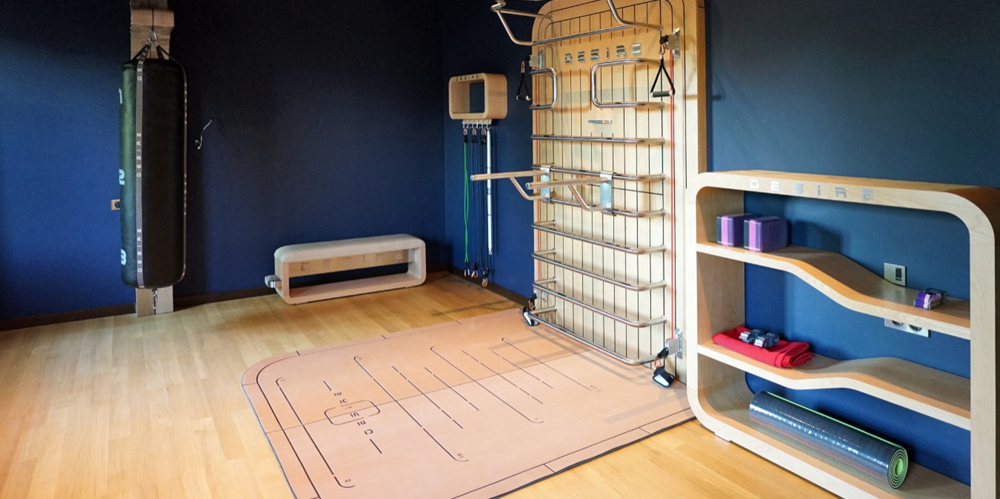 Место хватило даже для колонны с боксерским мешком Custom Box Column