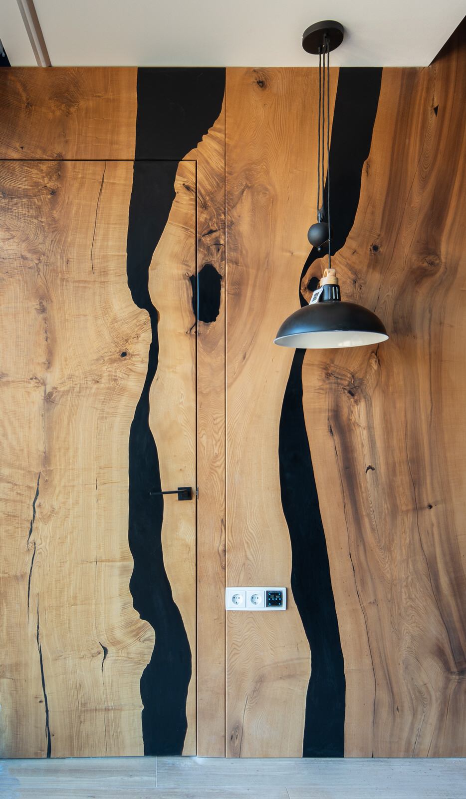 Стена Millenium