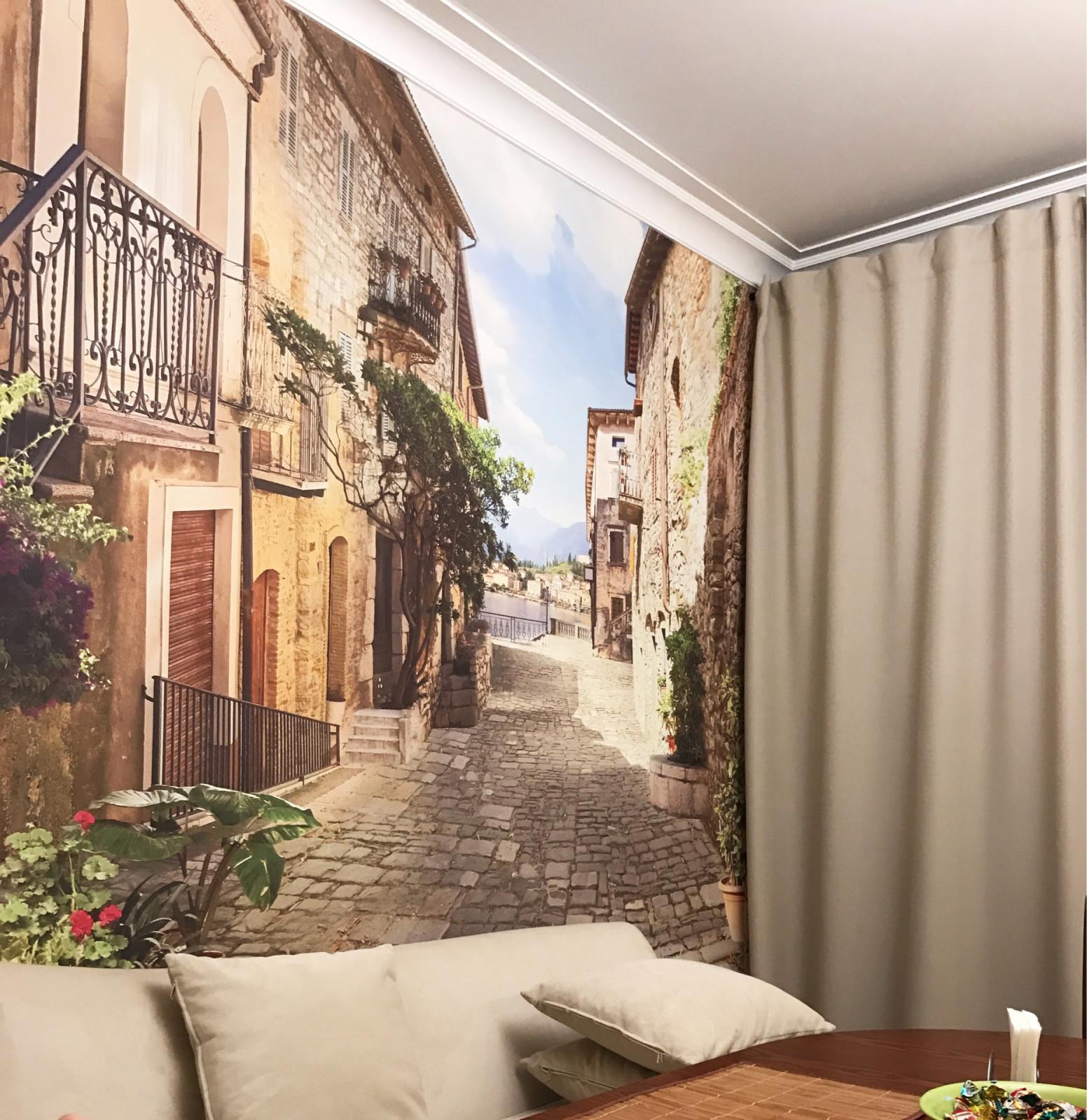 Фрески и фотообои в моих интерьерах.