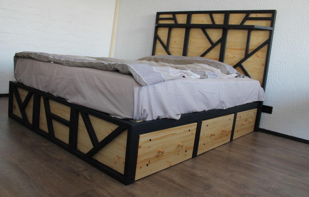 Кровать с выдвижными ящиками