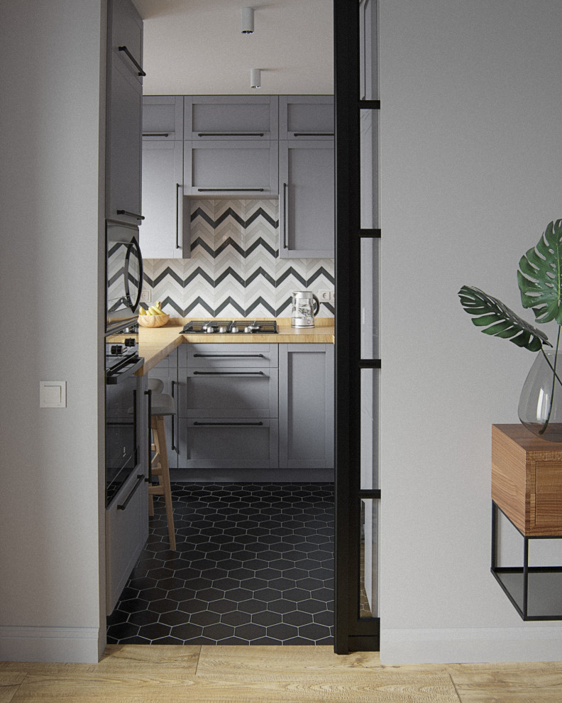 Кухня с газовой плитой находится за сдвижной перегородкой