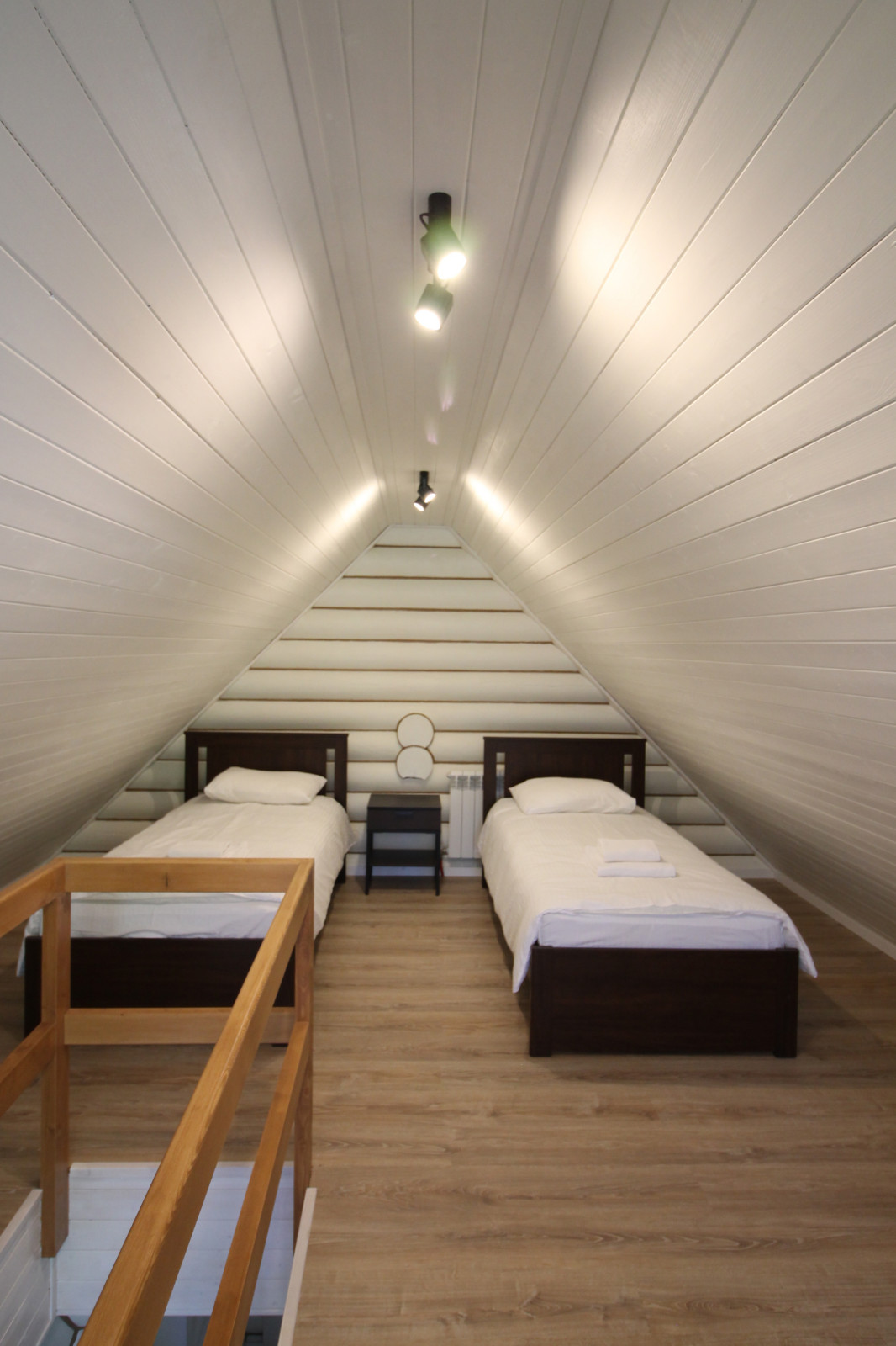 Срубовой коттедж 38 в п.Рощино, Ленинградская обл. Царство-Королевство