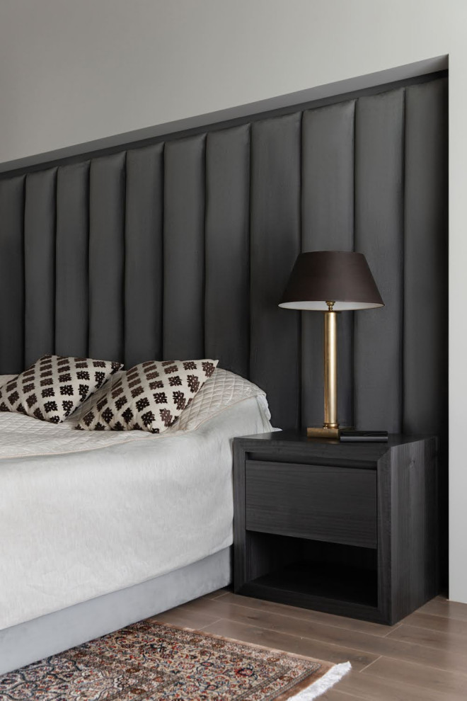 Брутальная спальня в загородном доме