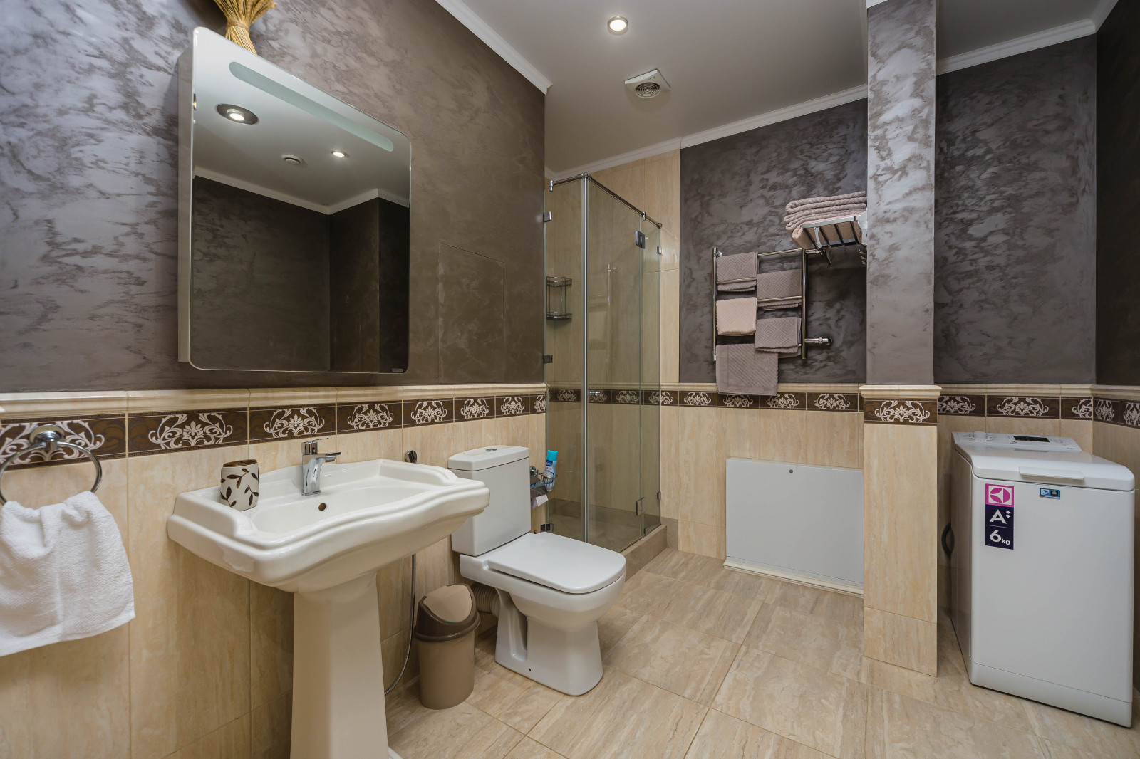 Обложка проекта: фотосъемка 3ккв для аренды