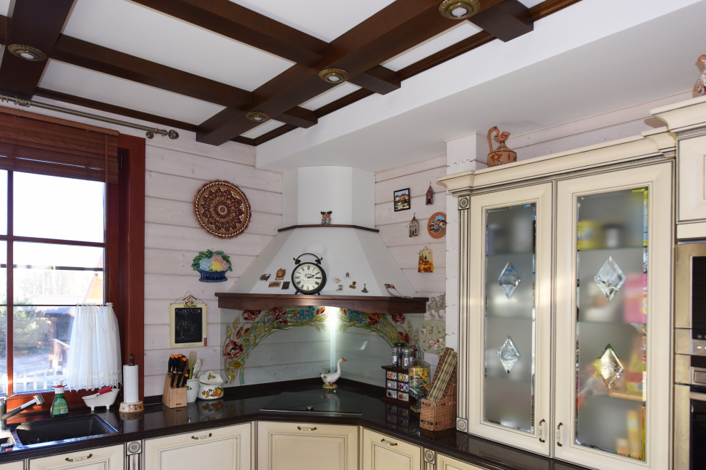 Реализованные проекты интерьеров в домах их клееного бруса