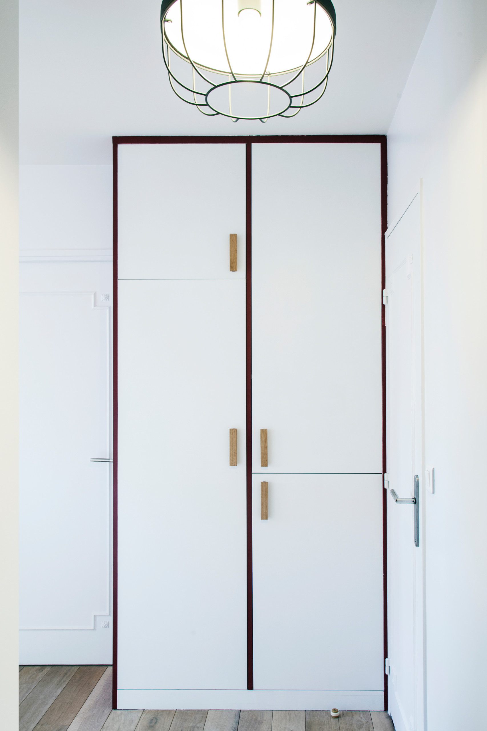 До и после: Микроапартаменты с причудливой стеной-столом