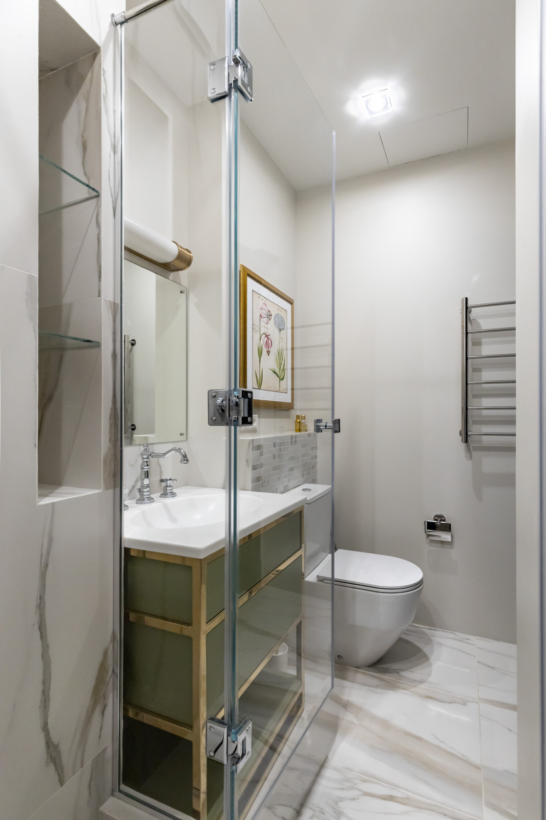 Обложка проекта: Трехкомнатная квартира на Крестовском острове