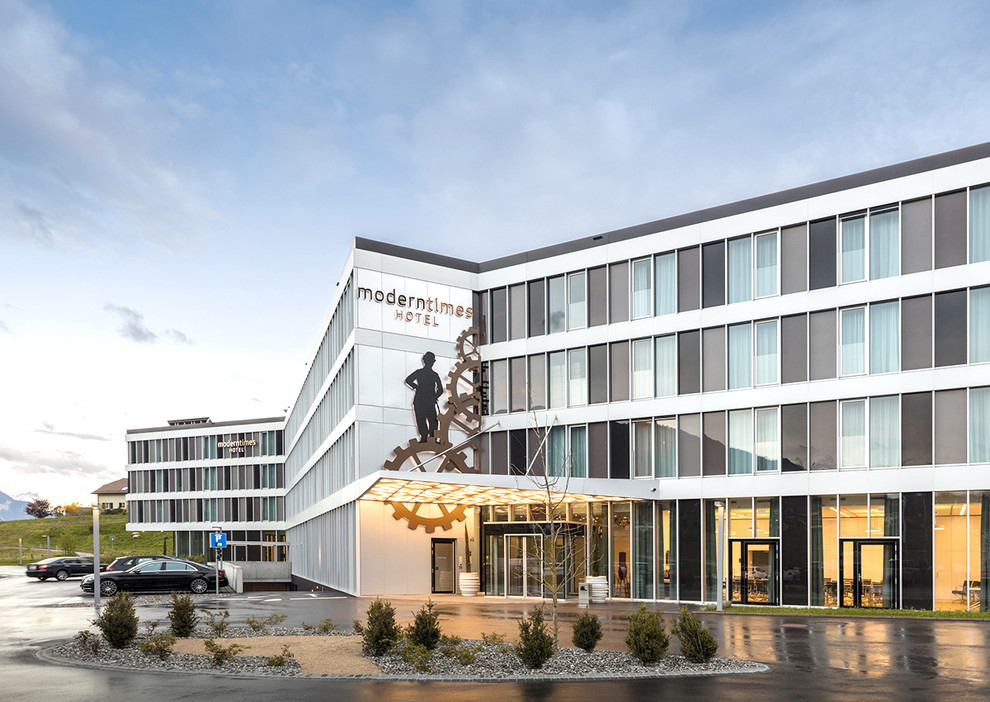 ОБЩЕСТВЕННЫЕ ИНТЕРЬЕРЫ