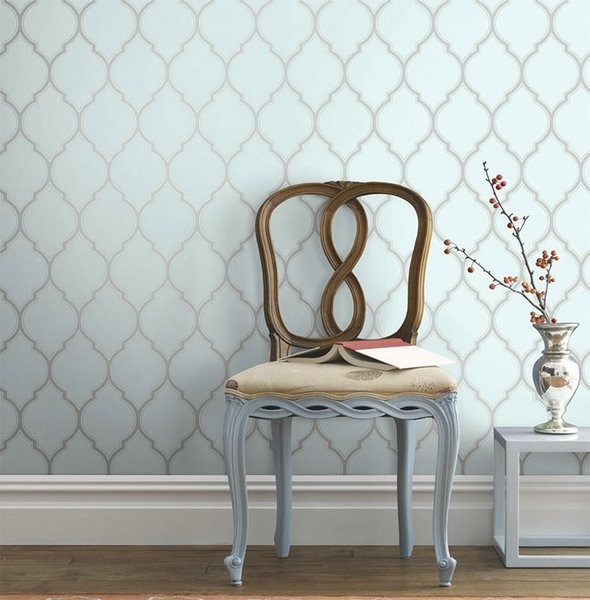 Геометрический орнамент в обоях.