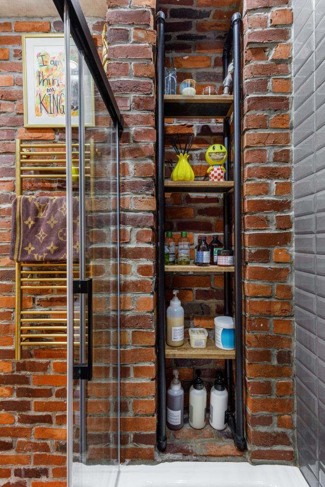 Яркий лофт для ценителя современного искусства