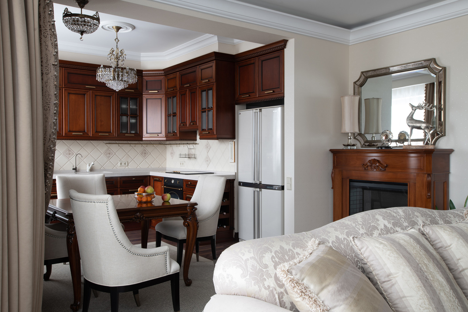 Обложка проекта: Классика для семьи из трех поколений