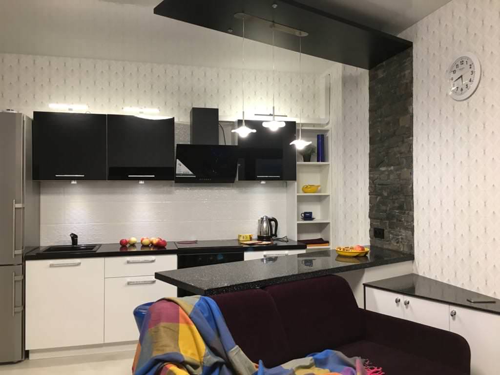 Черно-белая студия в Москве